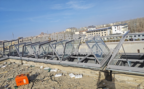 敦煌博物馆德令哈排烟天窗