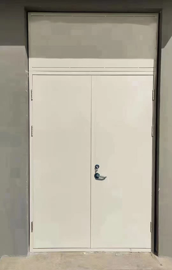 展览馆项目完成大跨度德令哈防火门安装